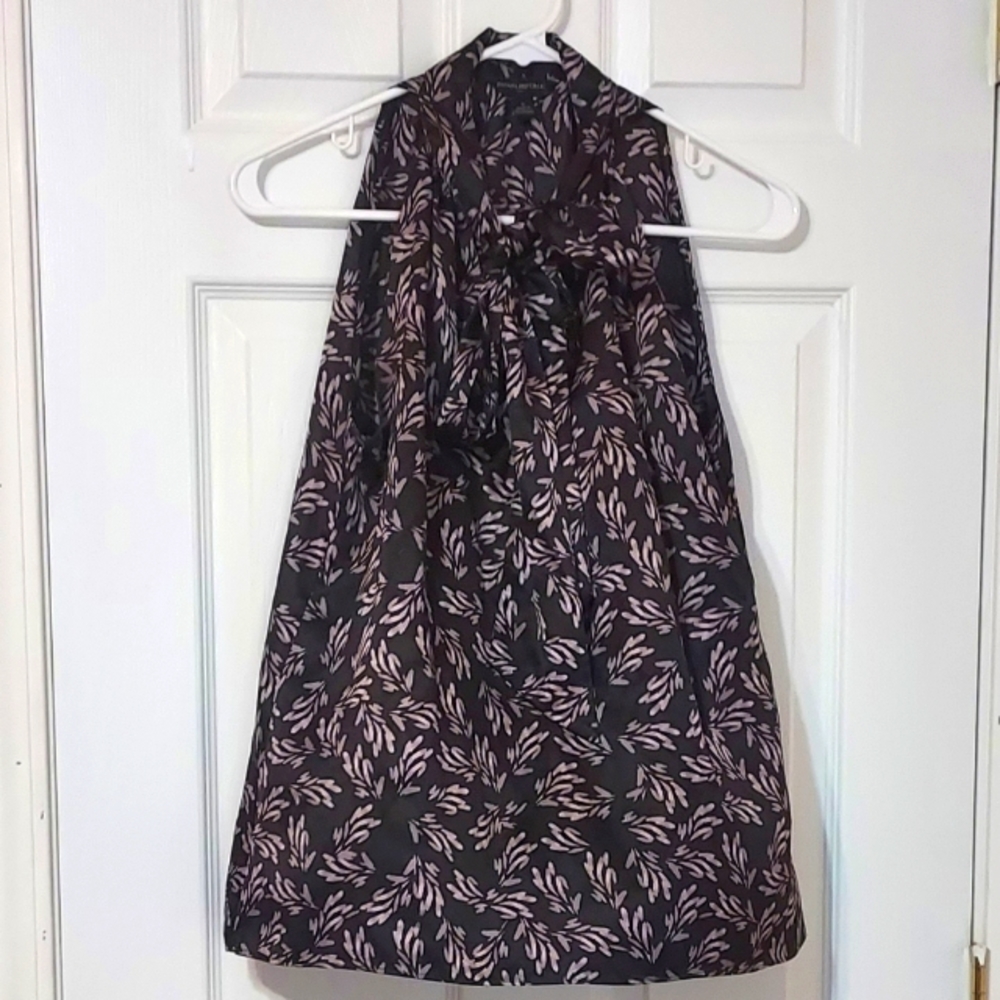 Womens Banana Republic silk blouse size S